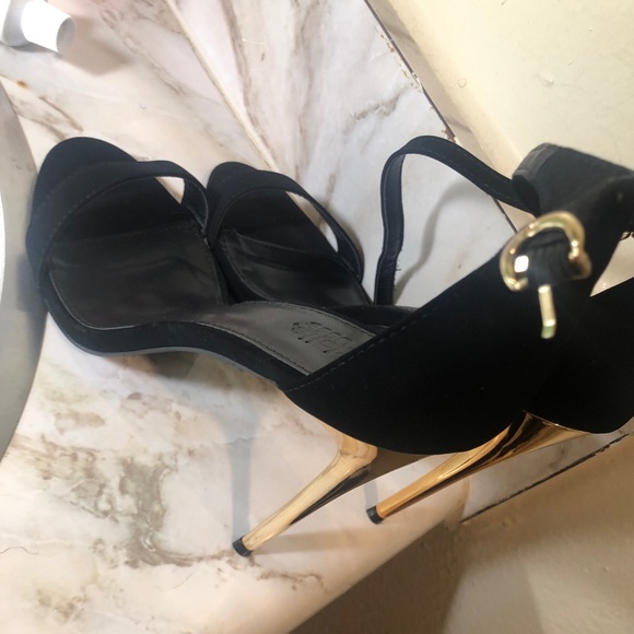 Heels size 8 - Picture 6 of 7